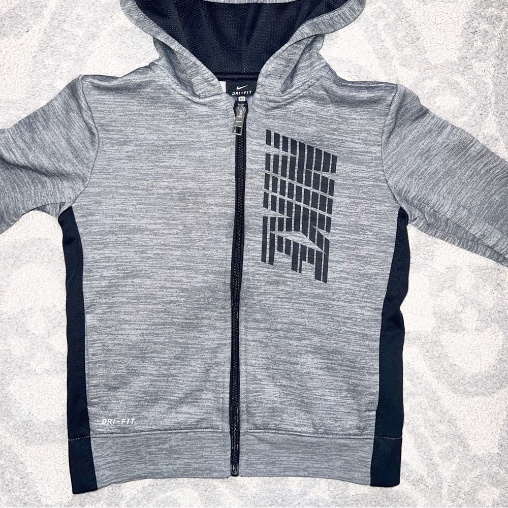Nike Dri-Fit Zip Up Hoodie - Picture 2 of 5